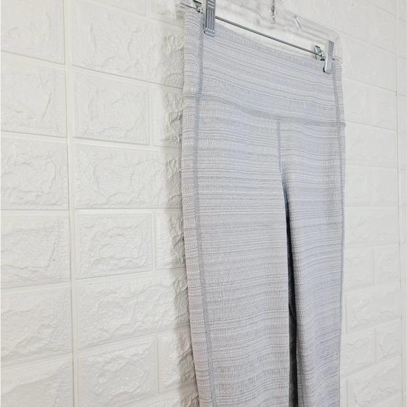 ATHLETA High-rise Jacquard Chaturanga Leggings | Light Gray | Textured | Size-S - Picture 6 of 11